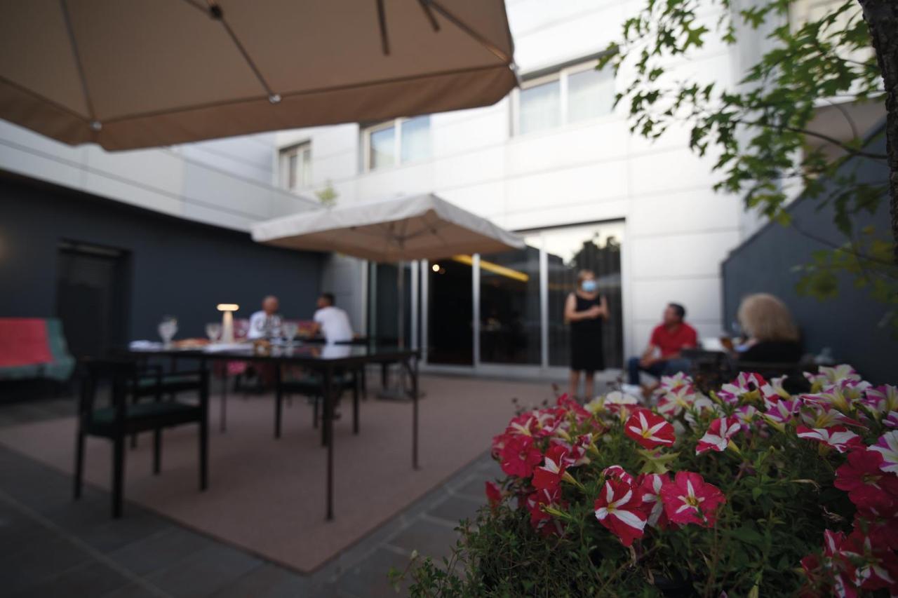 Hotel Vila Luena Vila Verde  Εξωτερικό φωτογραφία